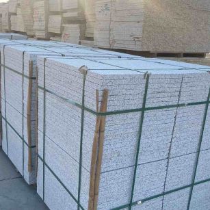 通化 白麻花岗岩荔枝面地铺石