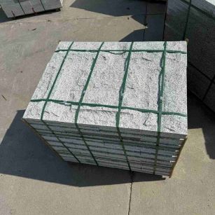 通化 白麻花岗岩石材自然面蘑菇石成品