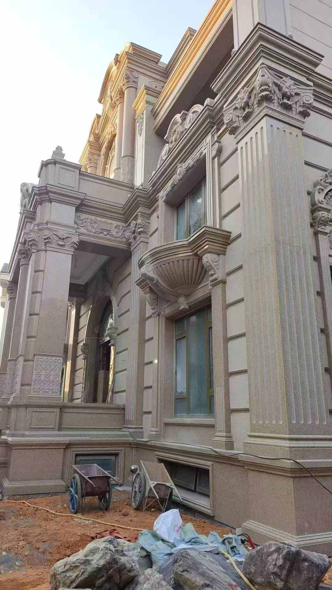 通化 黄金麻花岗岩光面别墅外墙干挂施工完成