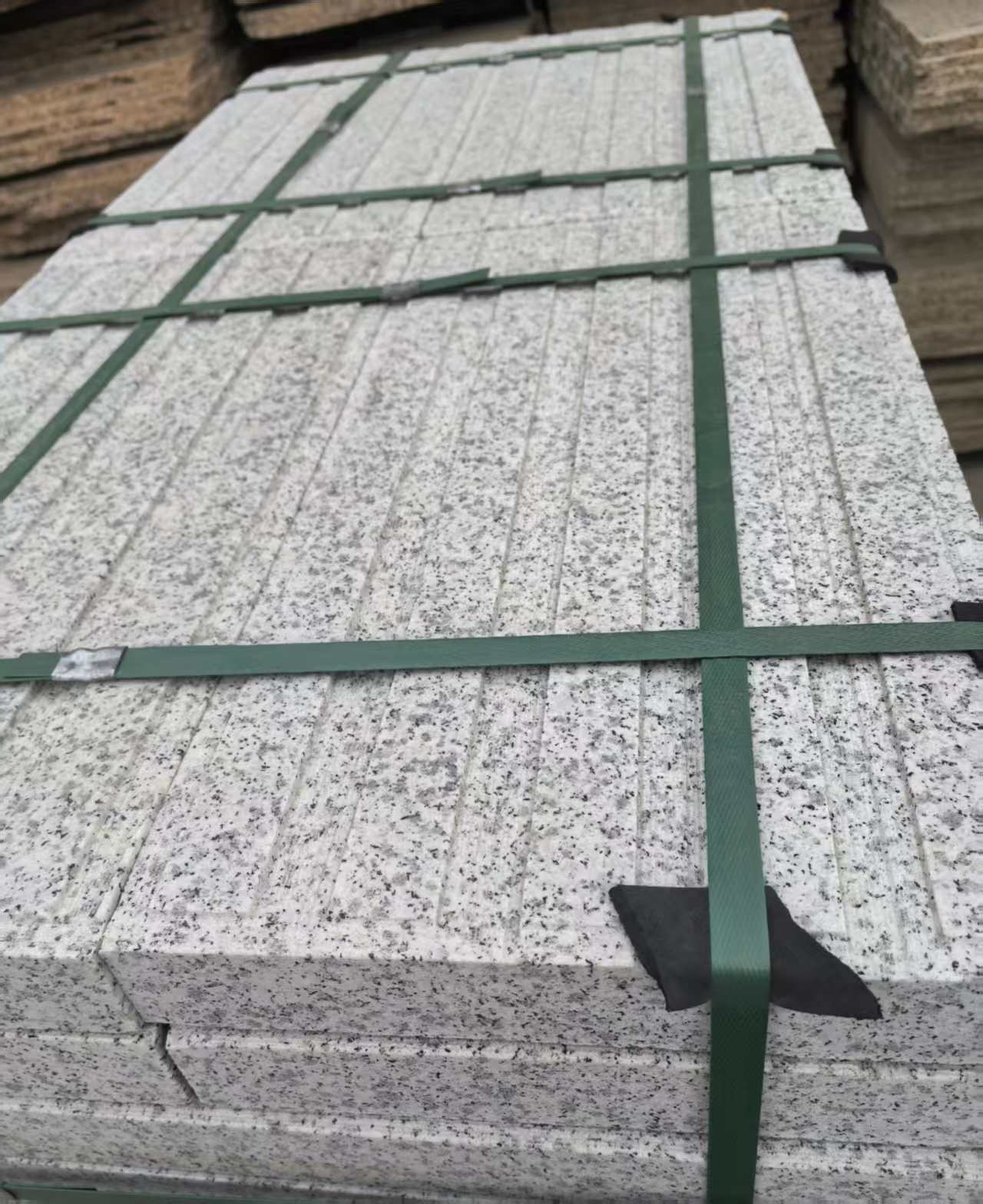 通化 白麻花岗岩直行盲道石，盲条，地铺石