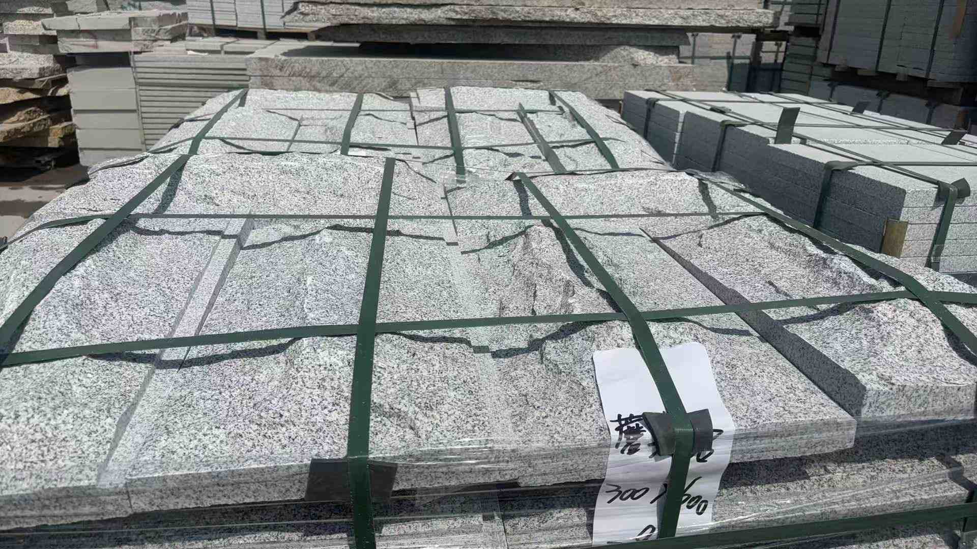 通化 芝麻白蘑菇石成品